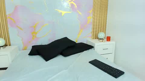 Snapshot of melaniepatton chatting on January 17, 8:56 pm Melanie online show from January 17, 8:56 pm