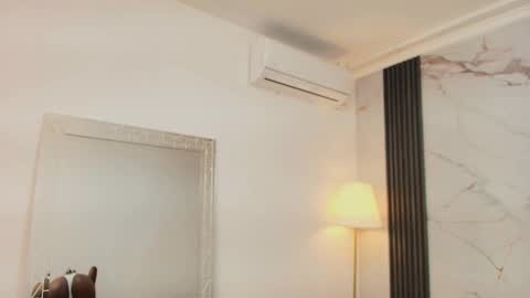 Snapshot of melaniepatton chatting on February 5, 8:35 pm Melanie online show from February 5, 8:35 pm