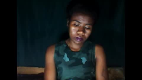 Snapshot of melanih chatting on May 1, 6:51 am melanih online show from May 1, 6:51 am