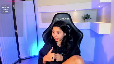  Melani  dont forget to follow me and like  online show from January 15, 10:27 am