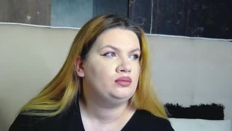 melanniebrown online show from January 12, 7:02 am