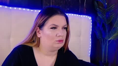 melanniebrown online show from April 9, 5:07 am