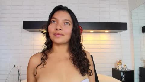 Melanny garcia online show from September 27, 7:19 pm