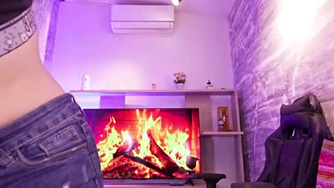 MelanyLuv online show from March 28, 9:14 pm