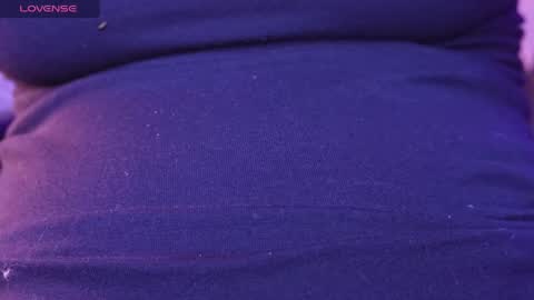 MelanyLuv online show from April 13, 9:53 pm