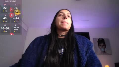 Snapshot of melanny_petite chatting on April 27, 12:36 pm melanny_petite online show from April 27, 12:36 pm