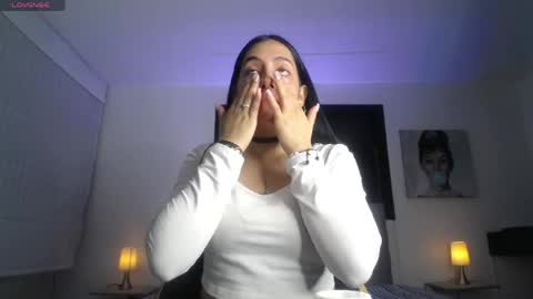 Snapshot of melanny_petite chatting on May 7, 11:48 am melanny_petite online show from May 7, 11:48 am