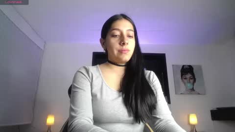 Snapshot of melanny_petite chatting on May 30, 11:51 am melanny_petite online show from May 30, 11:51 am