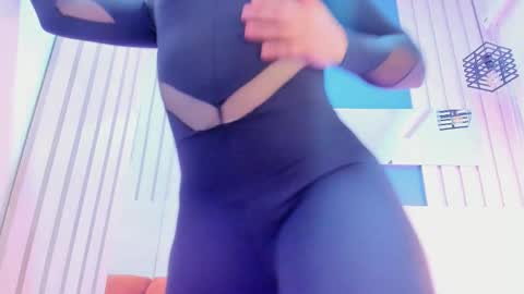 Melanny Fox online show from September 22, 5:26 pm