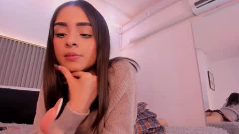 melany_hoffman online show from November 7, 9:26 pm