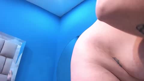 Melany  online show from April 16, 9:39 pm