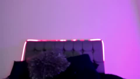 melany online show from February 24, 4:49 am
