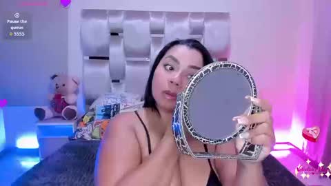 Snapshot of melanyshayk chatting on February 21, 4:24 am Melany online show from February 21, 4:24 am