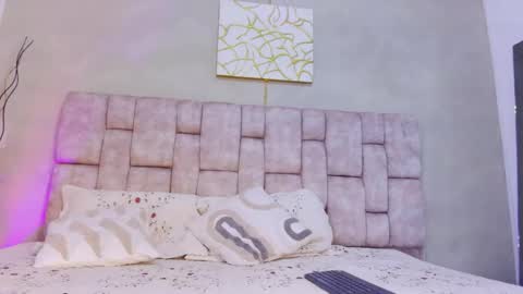Melany online show from May 20, 11:49 am