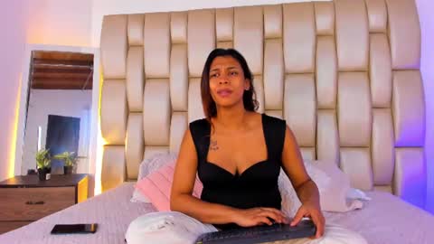 Snapshot of melanystone_ chatting on July 26, 12:23 pm Melany online show from July 26, 12:23 pm
