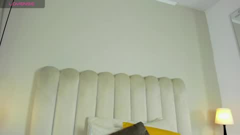 Meli  online show from April 4, 1:30 pm