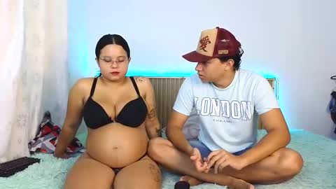 Meli And Sebas online show from November 20, 5:45 pm