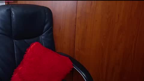 Snapshot of melika_sweet chatting on July 3, 6:36 pm eli online show from July 3, 6:36 pm