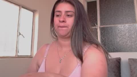 Melinda online show from February 26, 11:20 am