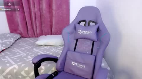 melinna706702 online show from October 8, 12:08 am