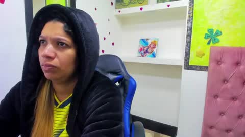 Melisa online show from June 8, 12:05 pm