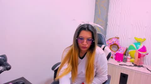 Melisa online show from June 27, 12:22 pm