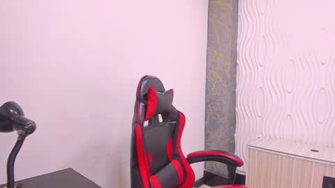 Melisa online show from August 1, 5:45 pm