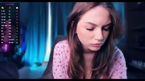 Snapshot of melisa_ginger chatting on July 17, 10:11 am Im Melisa 3 online show from July 17, 10:11 am