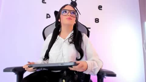 Snapshot of melisa_meow chatting on February 2, 3:00 pm melisa_meow online show from February 2, 3:00 pm