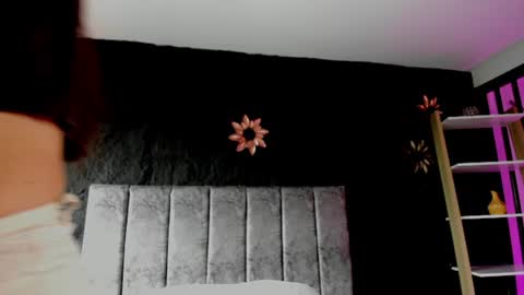 Snapshot of melisabostton_ chatting on June 15, 1:13 pm Melissa online show from June 15, 1:13 pm