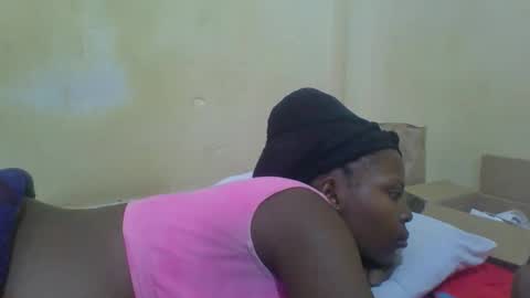 melisah254 online show from February 26, 7:40 am