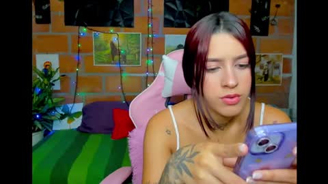 Snapshot of melisaking12 chatting on January 13, 12:41 am Melisa King online show from January 13, 12:41 am