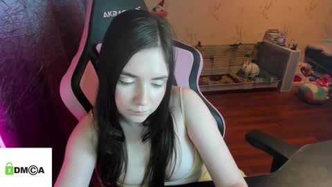 melisanilson online show from February 17, 10:38 pm