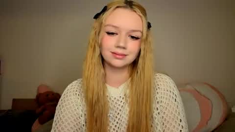 Mel or Lissa 3 Welcome here online show from June 18, 8:24 pm