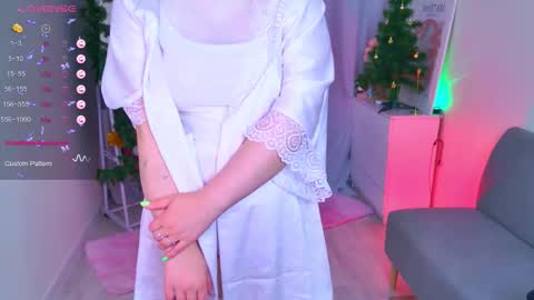 Snapshot of melissa___moore chatting on December 17, 6:30 am Melissa online show from December 17, 6:30 am