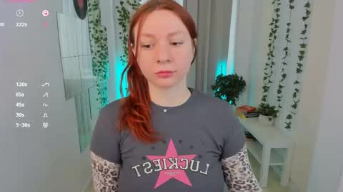 Snapshot of melissa_adamss chatting on April 18, 4:55 pm Melissa online show from April 18, 4:55 pm