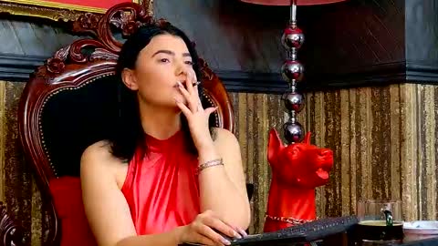 Melissa online show from November 23, 1:00 pm