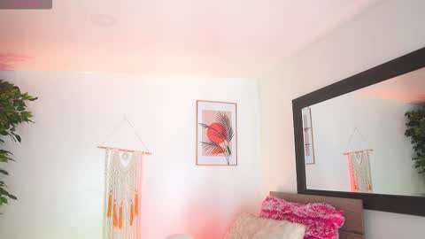 Melissa online show from November 5, 12:27 pm