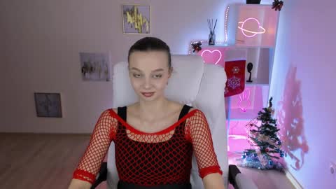 Melissa online show from December 19, 2:56 am