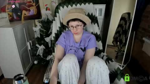 Melissa online show from December 22, 4:09 am