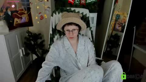 Melissa online show from January 19, 3:32 am