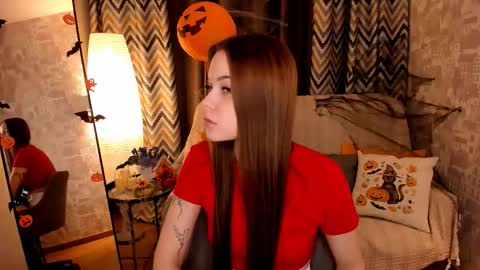 Snapshot of melissabells chatting on November 2, 1:52 am Melisa online show from November 2, 1:52 am