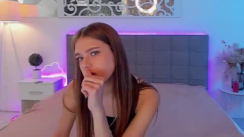 MelissaCrayzy online show from May 28, 6:00 am