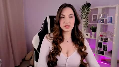 melissagray_ online show from October 19, 1:45 pm