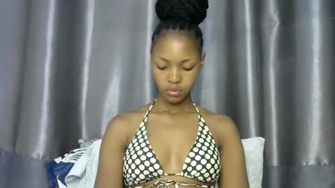 melissah_hot online show from December 2, 8:37 pm