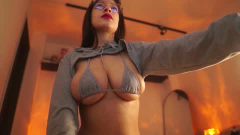 melissajones3 online show from November 7, 12:21 am