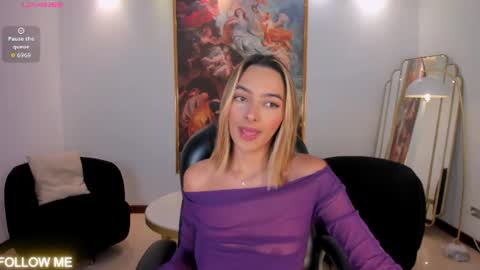 Snapshot of melissamoore_ chatting on July 19, 11:25 am Call me Meli online show from July 19, 11:25 am