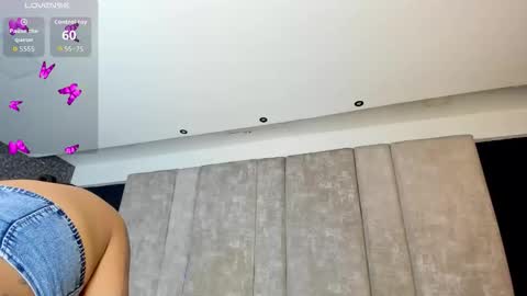   online show from January 6, 11:47 am