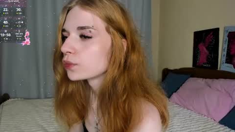 Snapshot of melissavendetta chatting on July 25, 10:51 pm Lissa online show from July 25, 10:51 pm