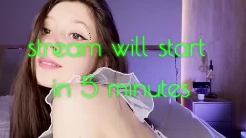 Snapshot of melissaxcbx chatting on November 2, 12:29 pm NEXT STREAM in 7 3gmt--- online show from November 2, 12:29 pm